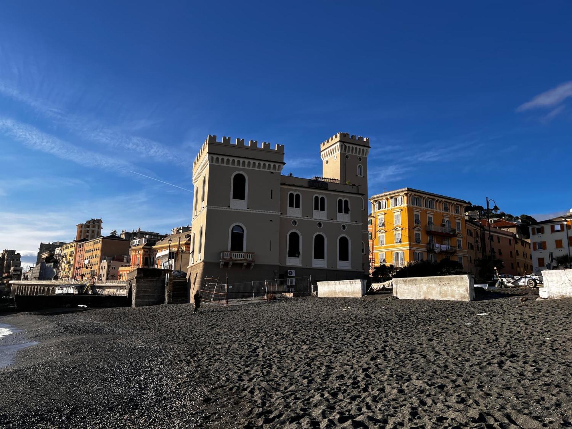 La Casa Di Dory In Primopiano Apartment Genoa Exterior photo